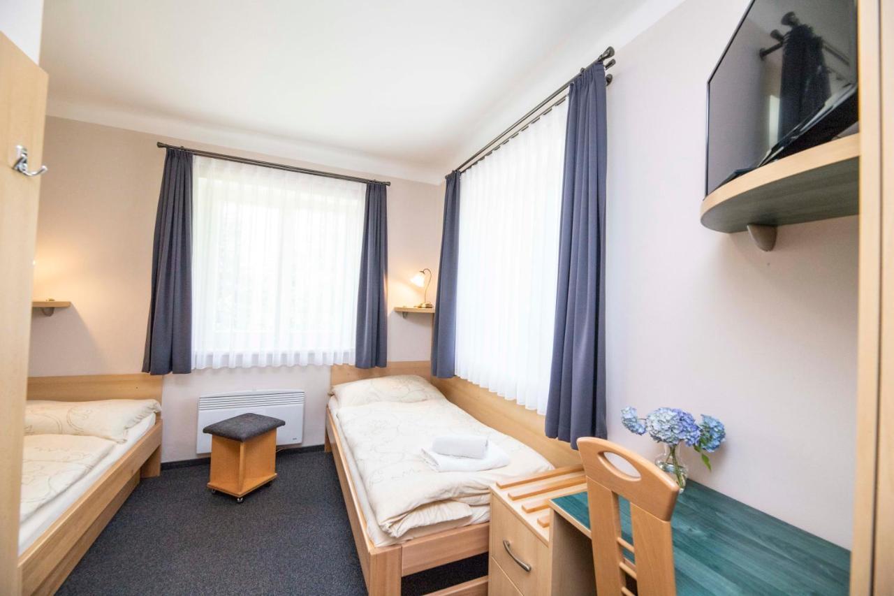 Jičín Parkhotel Skalni Mesto מראה חיצוני תמונה